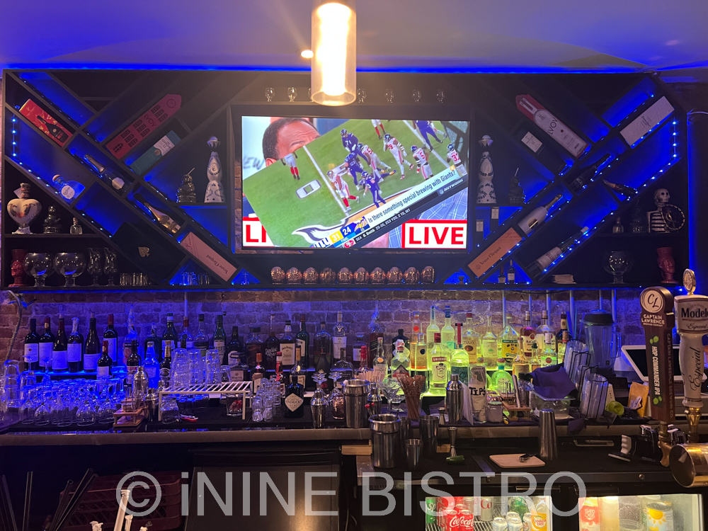 iNine Bistro gallery photo 30